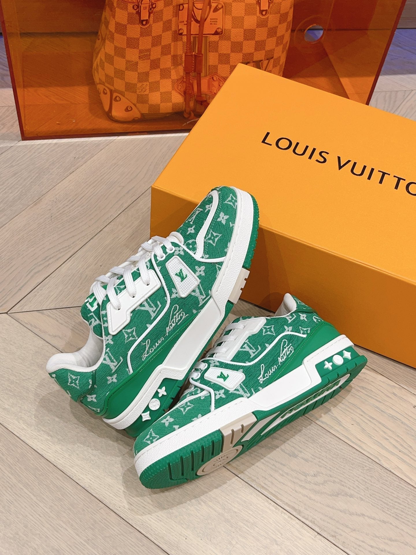 Lvv couple limited series casual denim print sneakers 0725012402