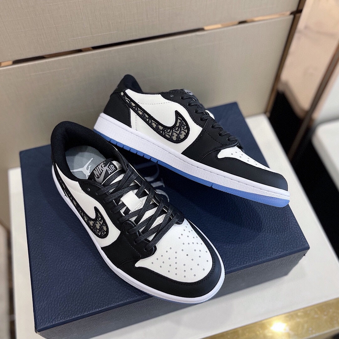 New Fashion Casual New Style Comfortable Sneakers Shoes D18
