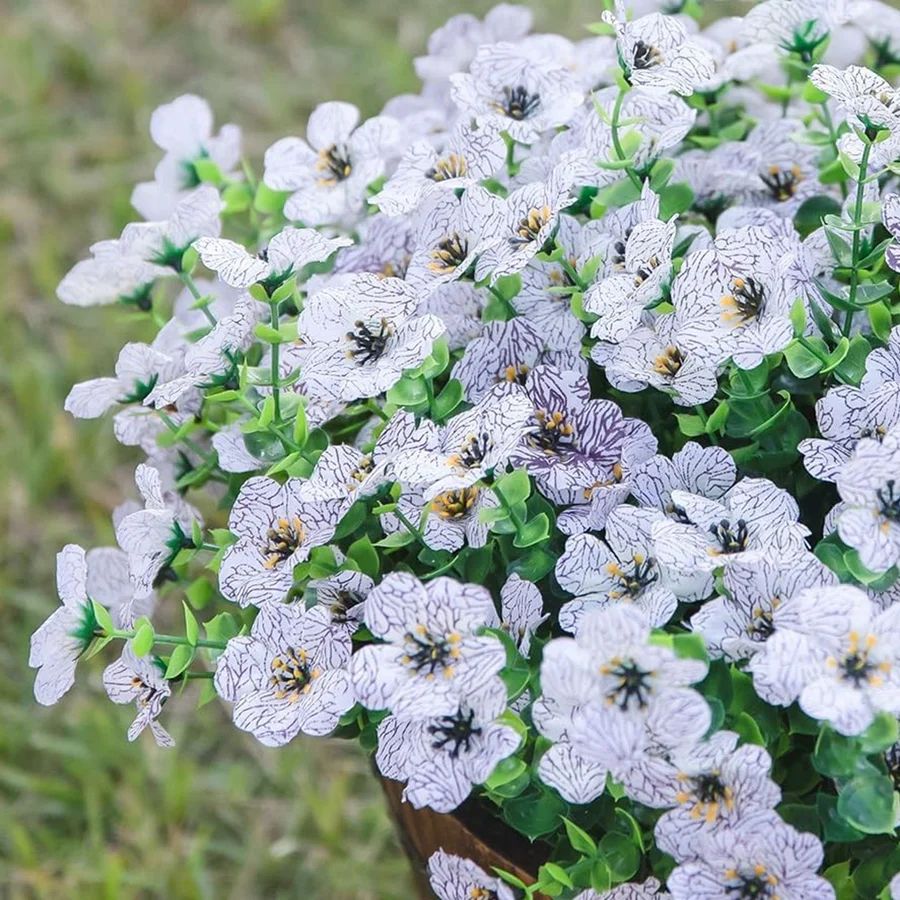 Rainproof Lifelike Artificial Flowers With UV-Shield Coating