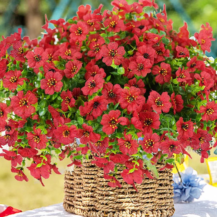 Rainproof Lifelike Artificial Flowers With UV-Shield Coating