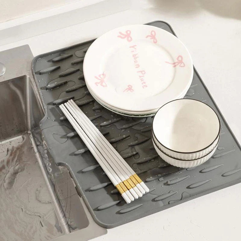 Multi-Functional Silicone Drying & Heat-Resistant Mat